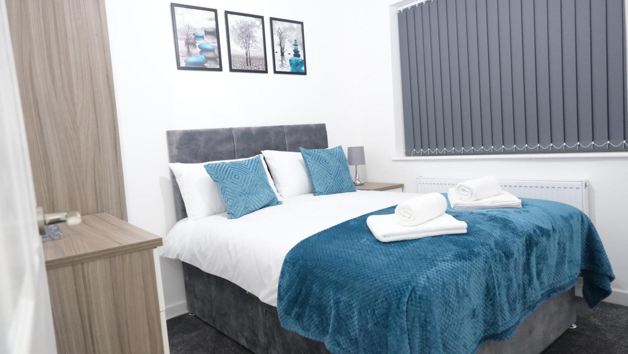 Modernized Three Bedroom House Near City Stadium, Attractions, City Centre - Sky N Netflix - Convenient Transport Manchester Kültér fotó