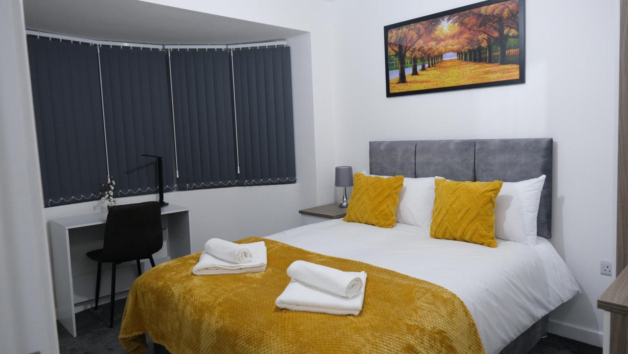 Modernized Three Bedroom House Near City Stadium, Attractions, City Centre - Sky N Netflix - Convenient Transport Manchester Kültér fotó