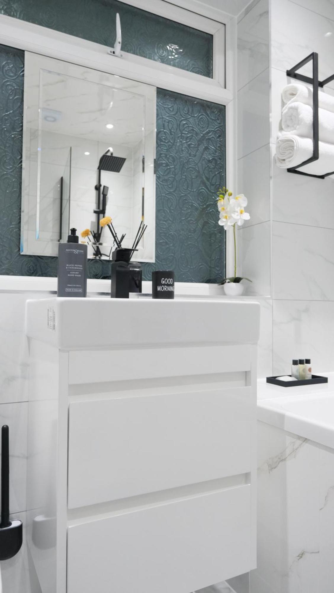 Modernized Three Bedroom House Near City Stadium, Attractions, City Centre - Sky N Netflix - Convenient Transport Manchester Kültér fotó
