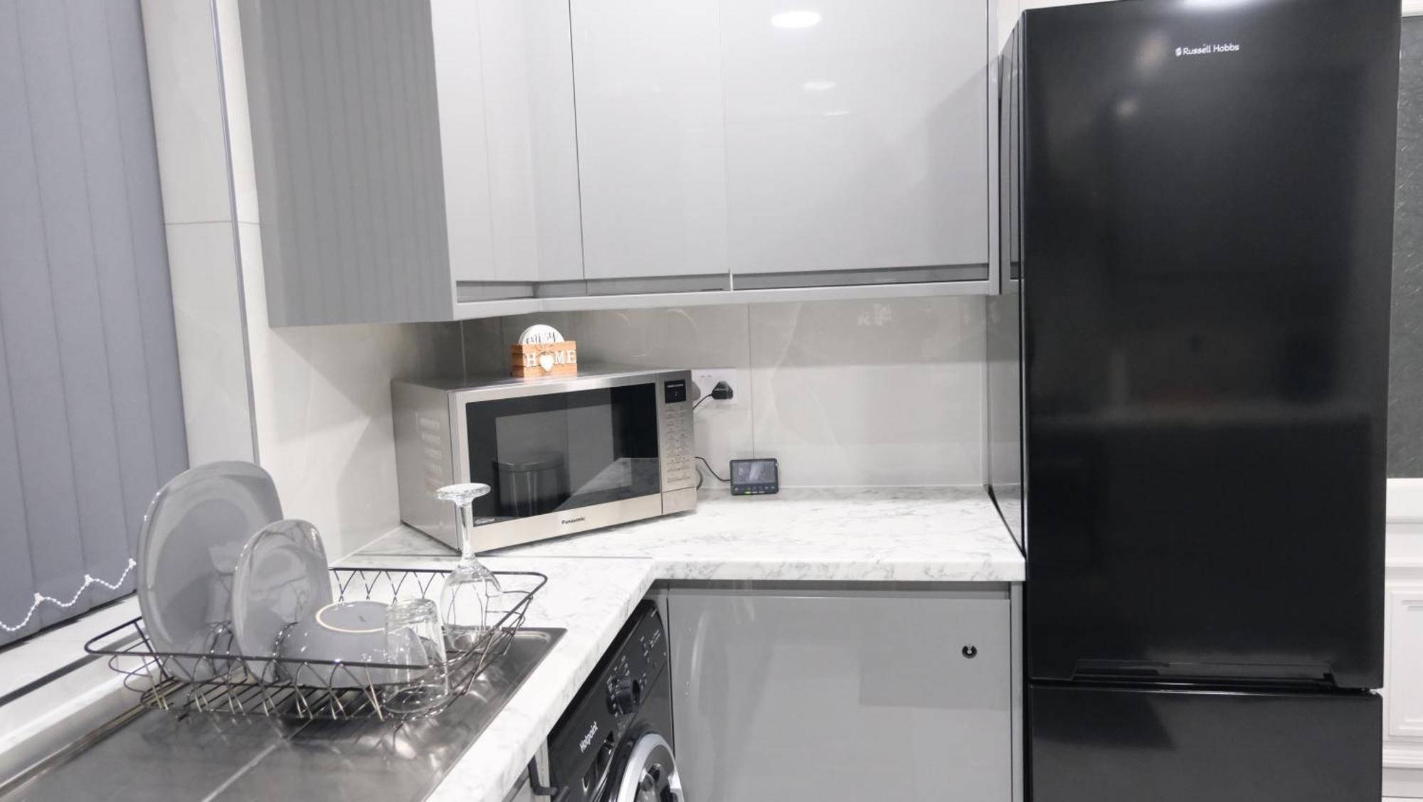 Modernized Three Bedroom House Near City Stadium, Attractions, City Centre - Sky N Netflix - Convenient Transport Manchester Kültér fotó